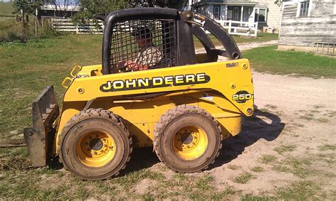 john deere 250 skid steer auxiliary hydraulics|2000 jd skid steer loader.